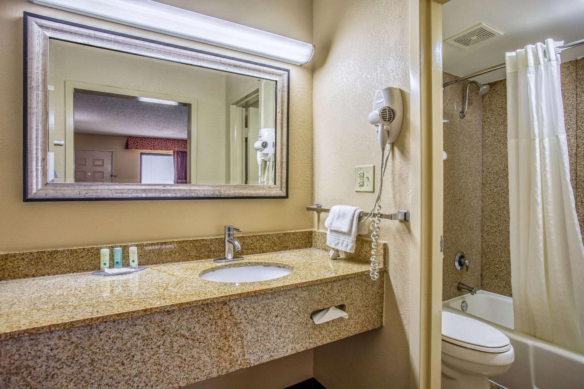 Quality Inn Bowling Green Extérieur photo